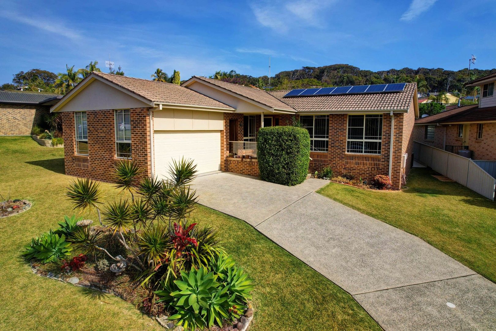 26 Cocos Crescent, Forster NSW 2428, Image 0