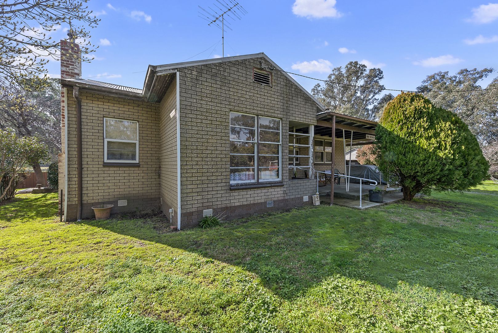 4 Emily Street, Seymour VIC 3660, Image 2