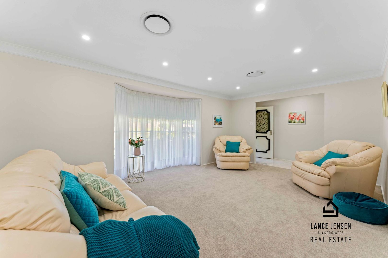 9 Rothglen Close, Valentine NSW 2280, Image 2