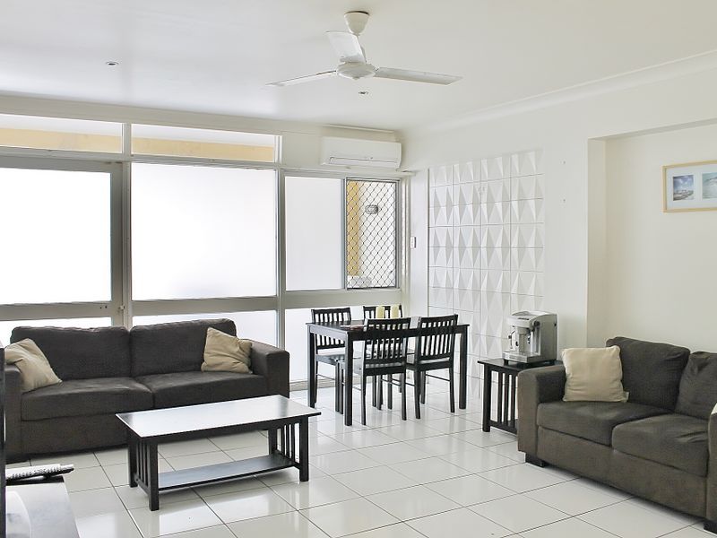 1 bedrooms Apartment / Unit / Flat in 108/3155 Surfers Paradise Boulevard SURFERS PARADISE QLD, 4217