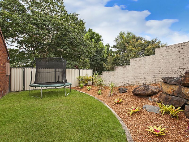 2/12 Ogilvie Crescent, Nerang QLD 4211, Image 1