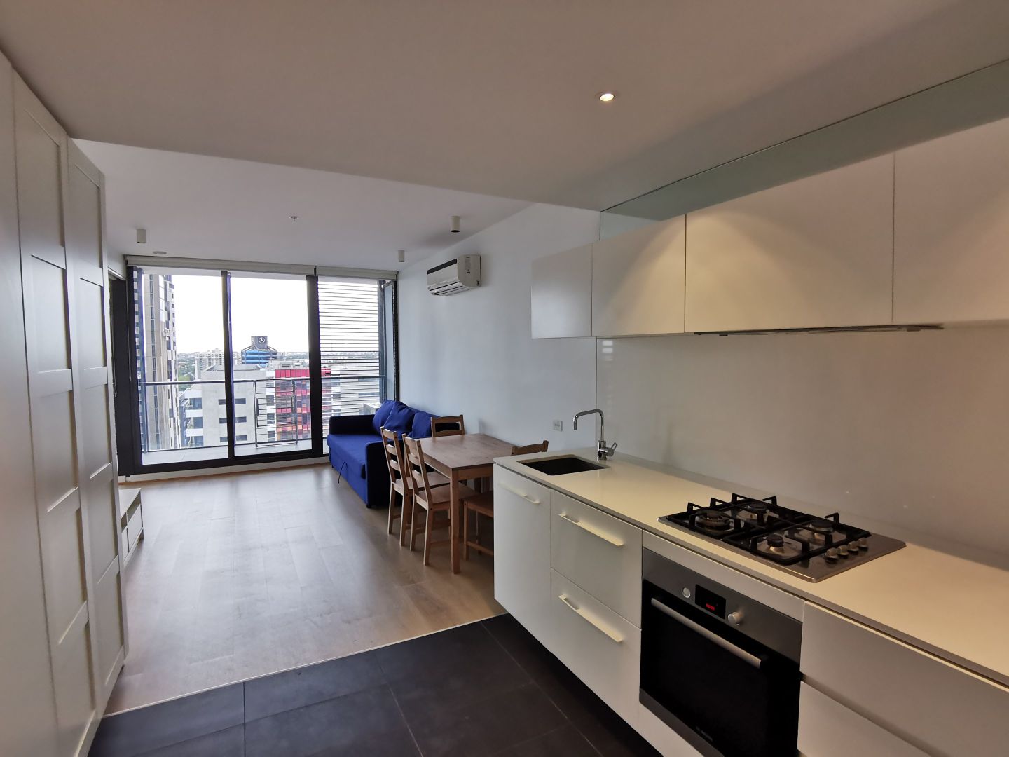 1510/39 Coventry Street, Southbank VIC 3006, Image 1