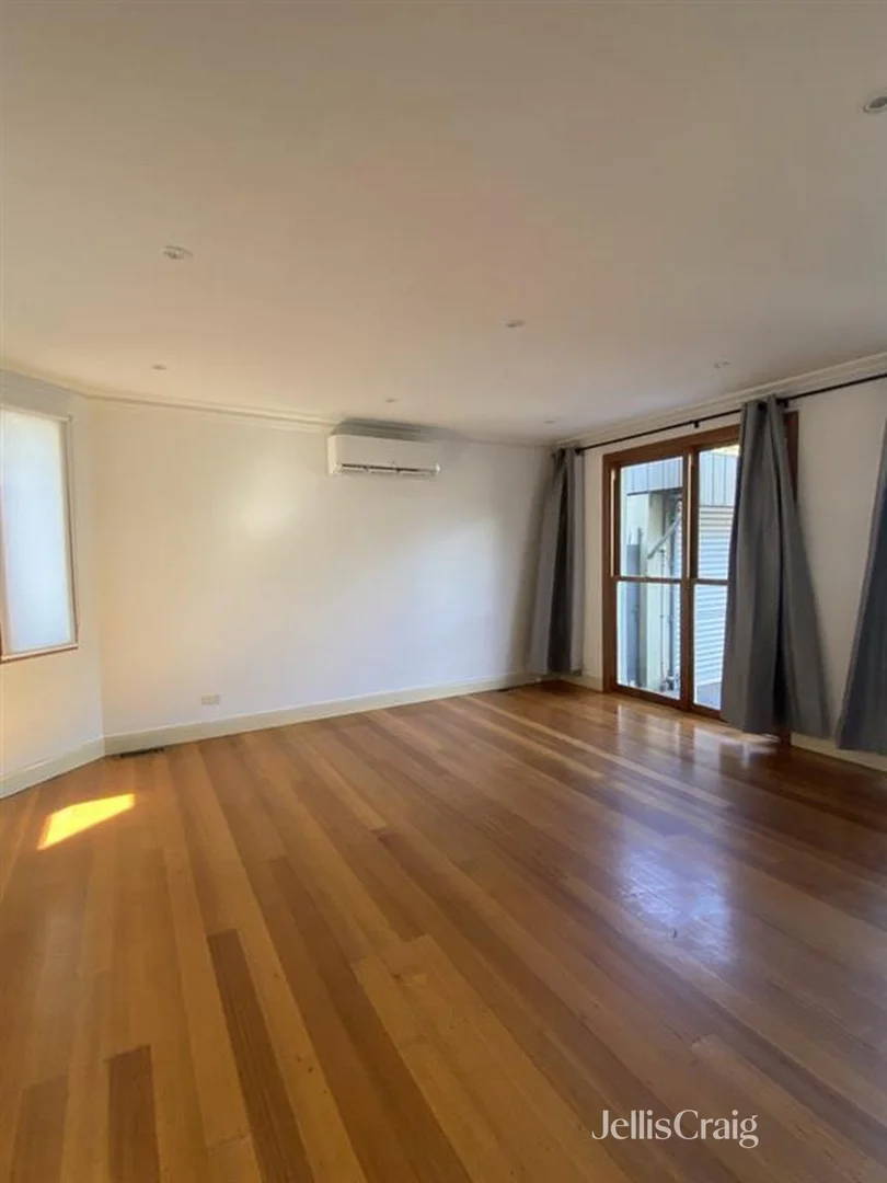 Additional image 2 of 1 Little Withers Street, Albert Park VIC 3206