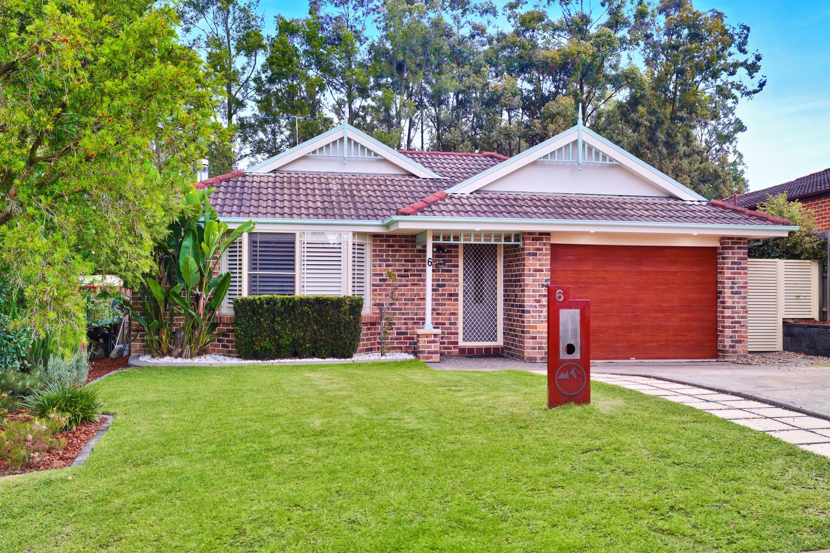 6 Pardalote Place, Glenmore Park NSW 2745