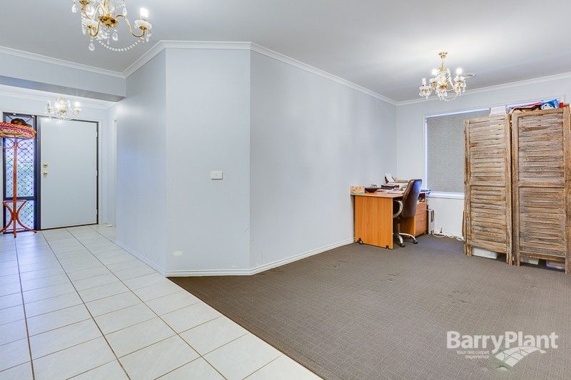 10 Rising Court, Hillside VIC 3037, Image 1