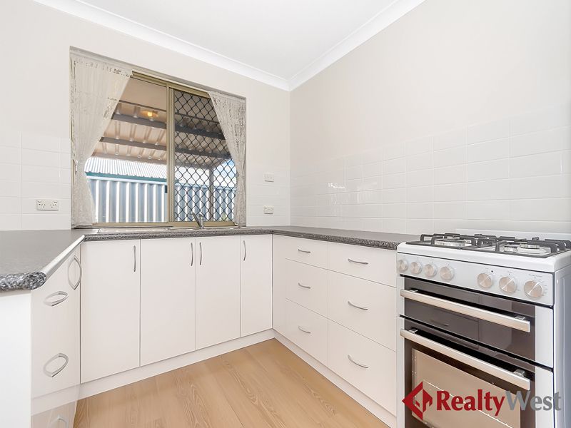 8/71 Epsom Avenue, Redcliffe WA 6104, Image 2