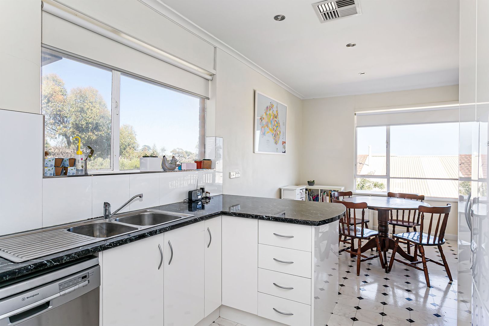 102 Jervois Terrace, Marino SA 5049, Image 1