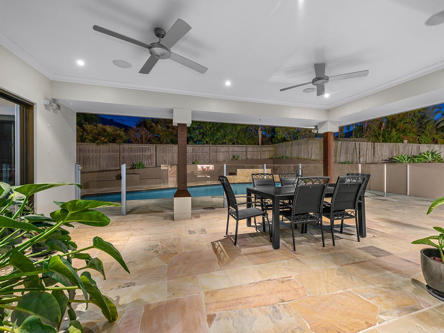 35 Edenbrooke Drive, Sinnamon Park QLD 4073, Image 2