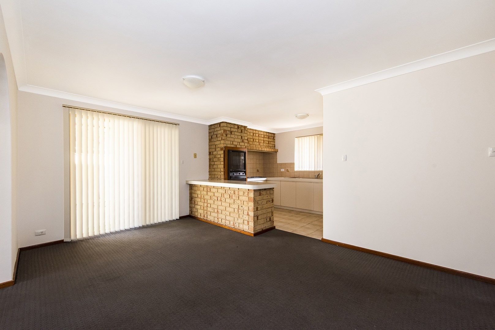 2/19 Kimberley Street, Belmont WA 6104, Image 2