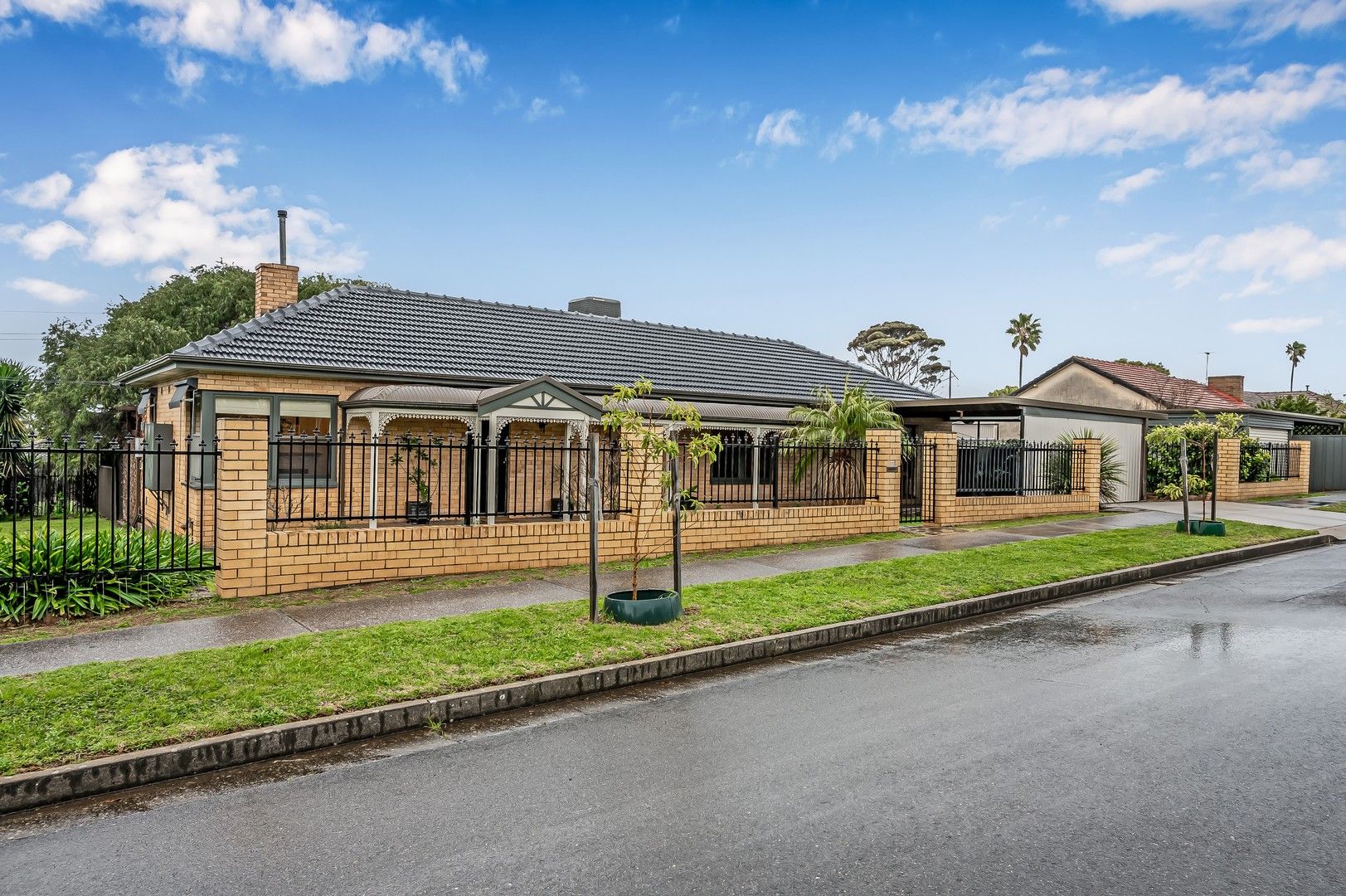 1 Forrest Street, Seaview Downs SA 5049, Image 0