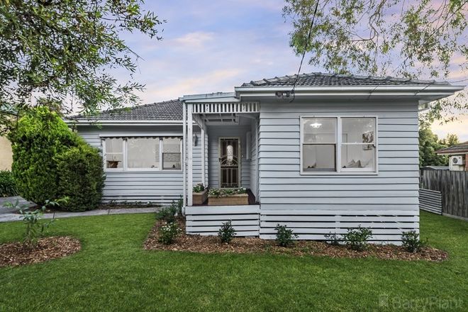 Picture of 15 Maurice Avenue, RINGWOOD VIC 3134