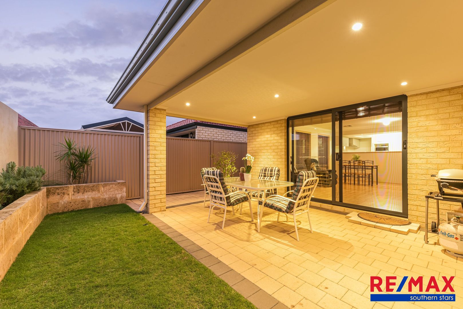 22 Grandis Bend, Southern River WA 6110, Image 1