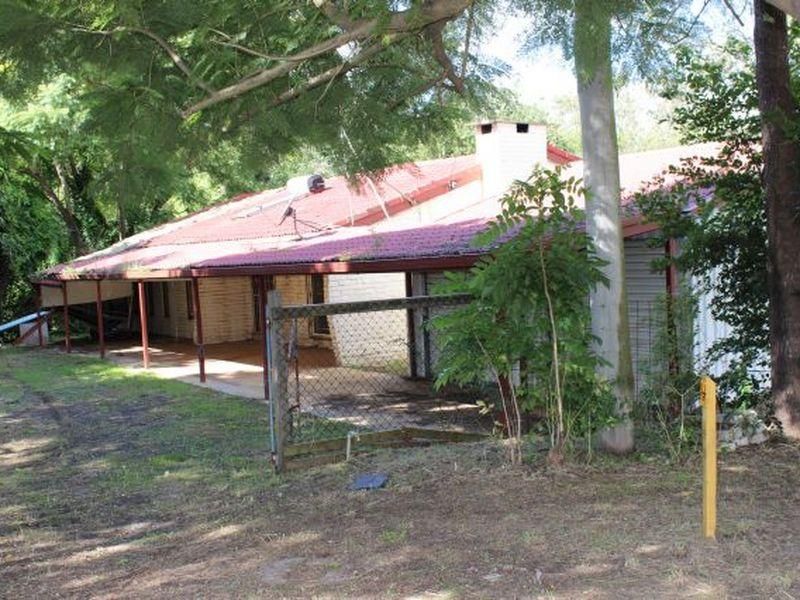 163 Riverside Avenue, BARELLAN POINT QLD 4306, Image 1