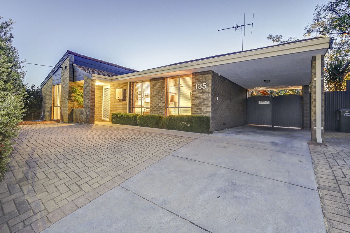 135 Eddystone Avenue, Craigie WA 6025, Image 0