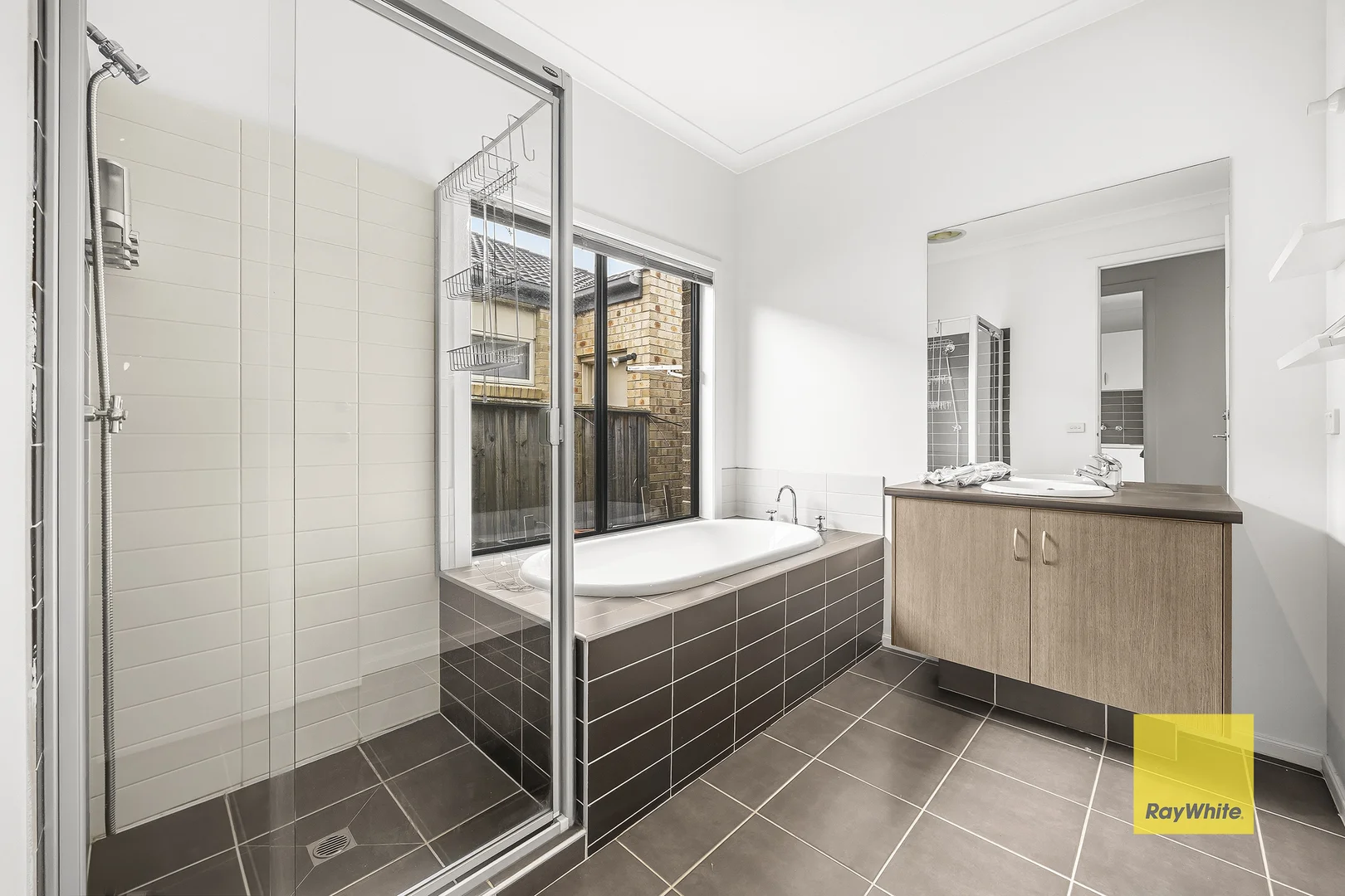 Additional image 18 of 258 Sanctuary Lakes North Boulevard, Point Cook VIC 3030