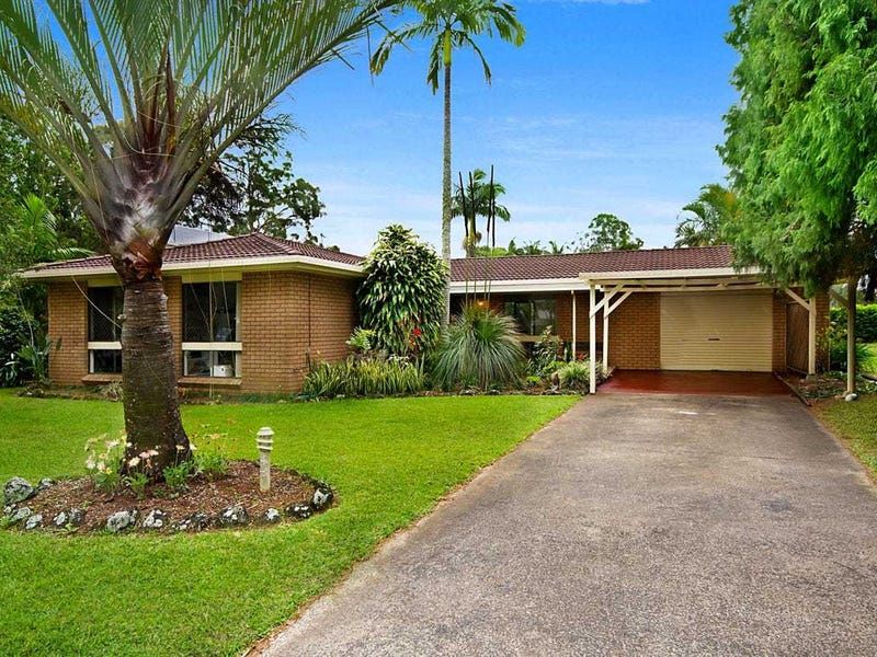 3 bedrooms House in 1 Glen Court GOONELLABAH NSW, 2480