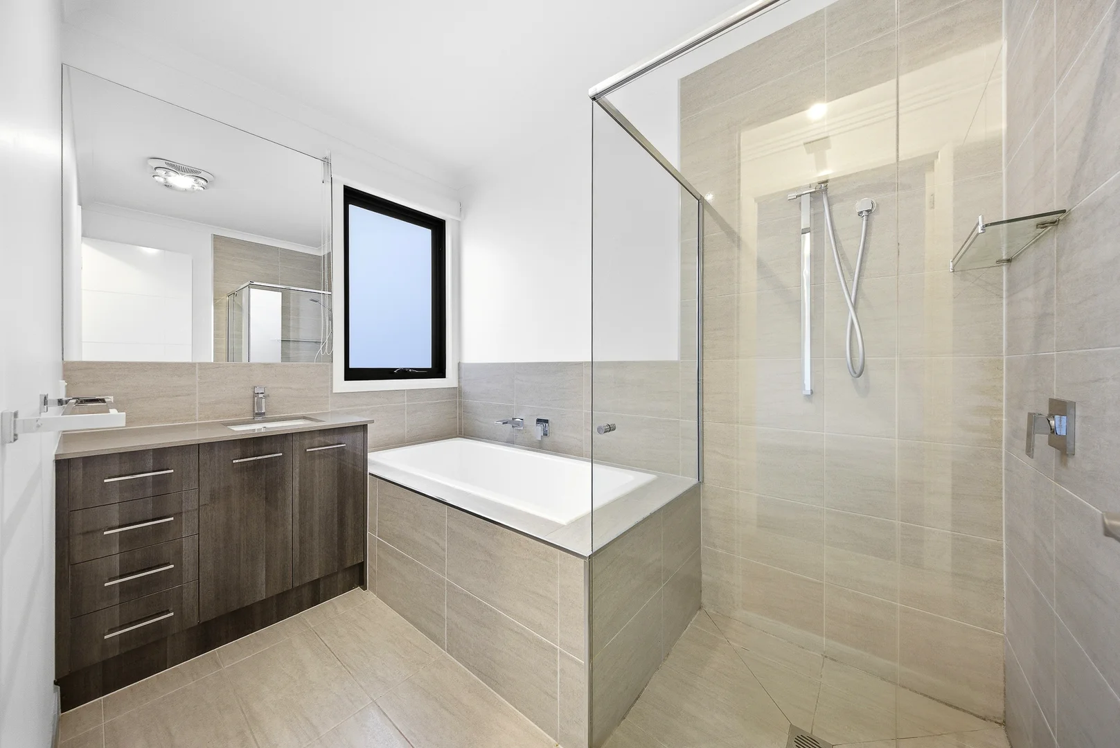 Additional image 17 of 22 Walbrook Drive, Clyde North VIC 3978