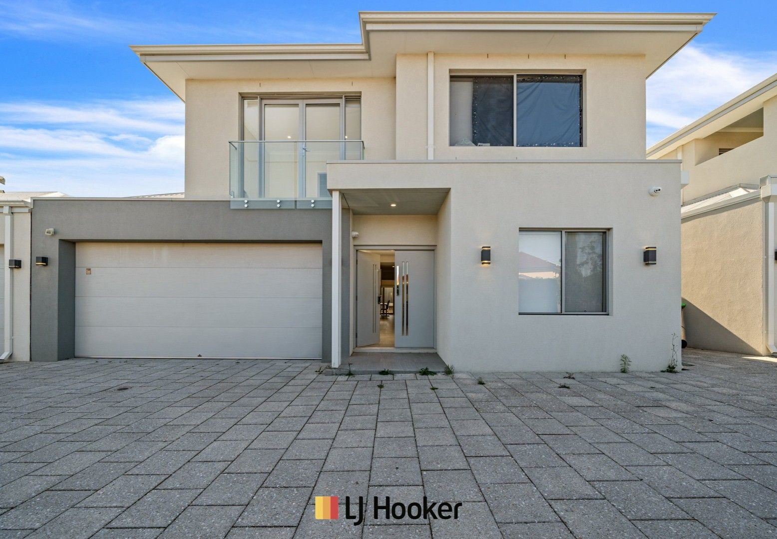 4 bedrooms House in 12B Martelli Place STIRLING WA, 6021