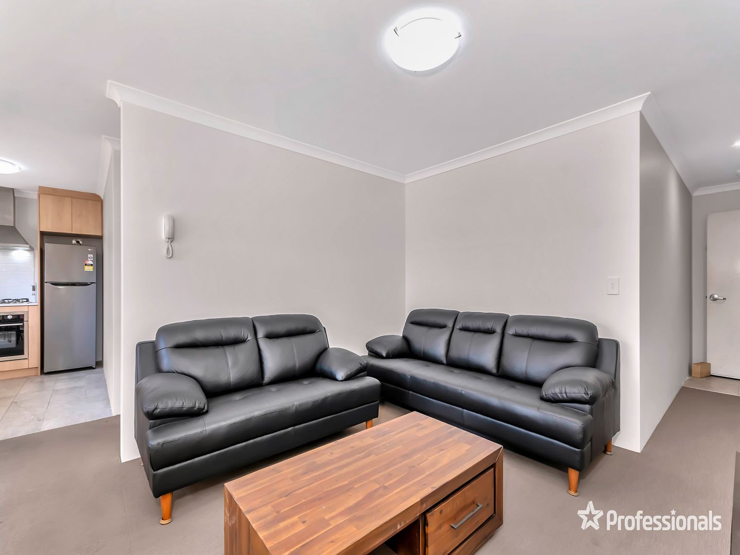 1/21 Brindley Street, Belmont WA 6104, Image 2