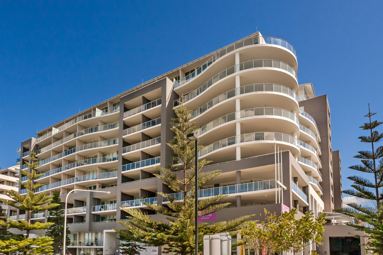 4/62 Harbour Street, Wollongong NSW 2500, Image 1