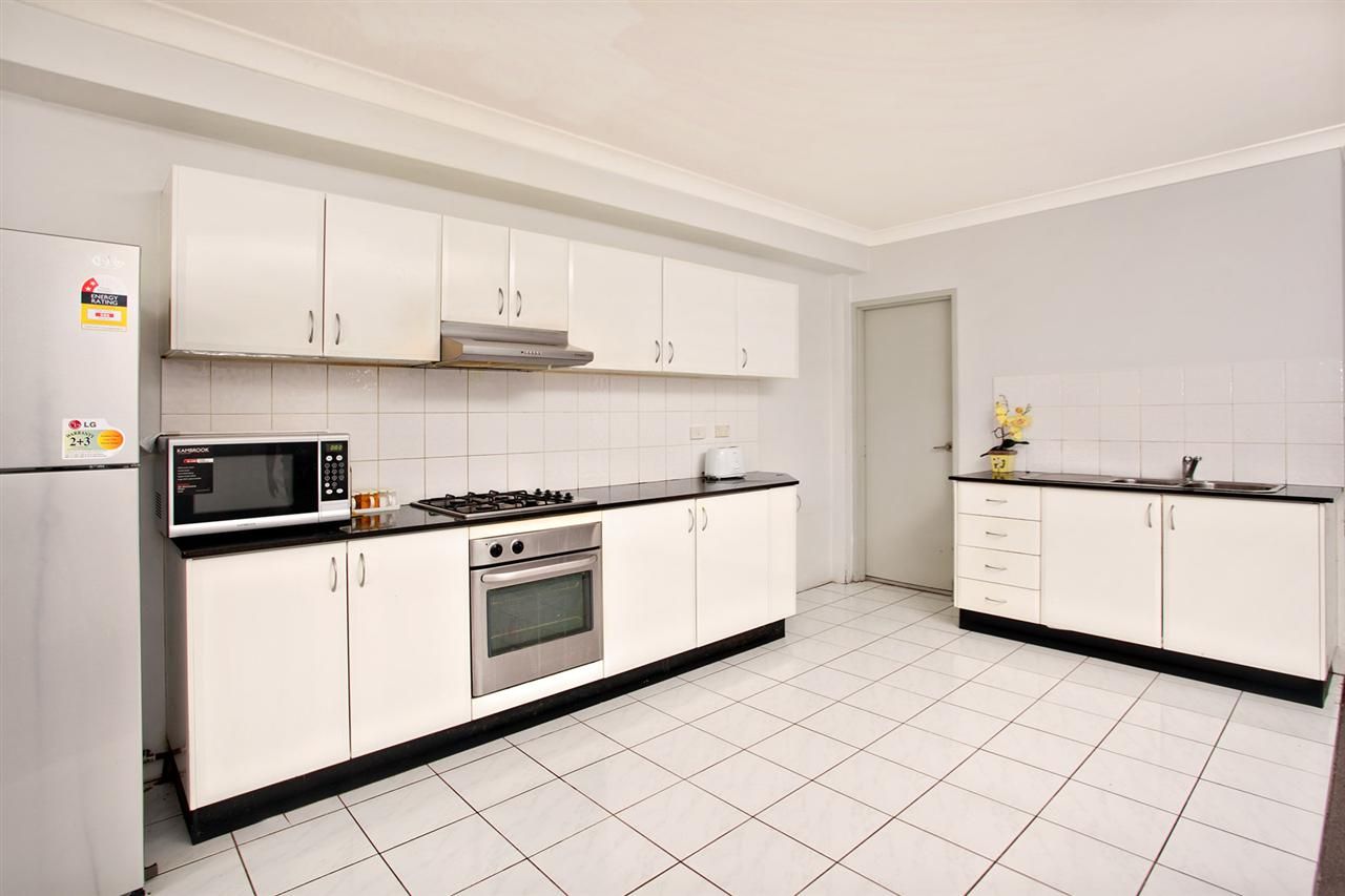 5/9-13 Griffiths Street, Blacktown NSW 2148, Image 1