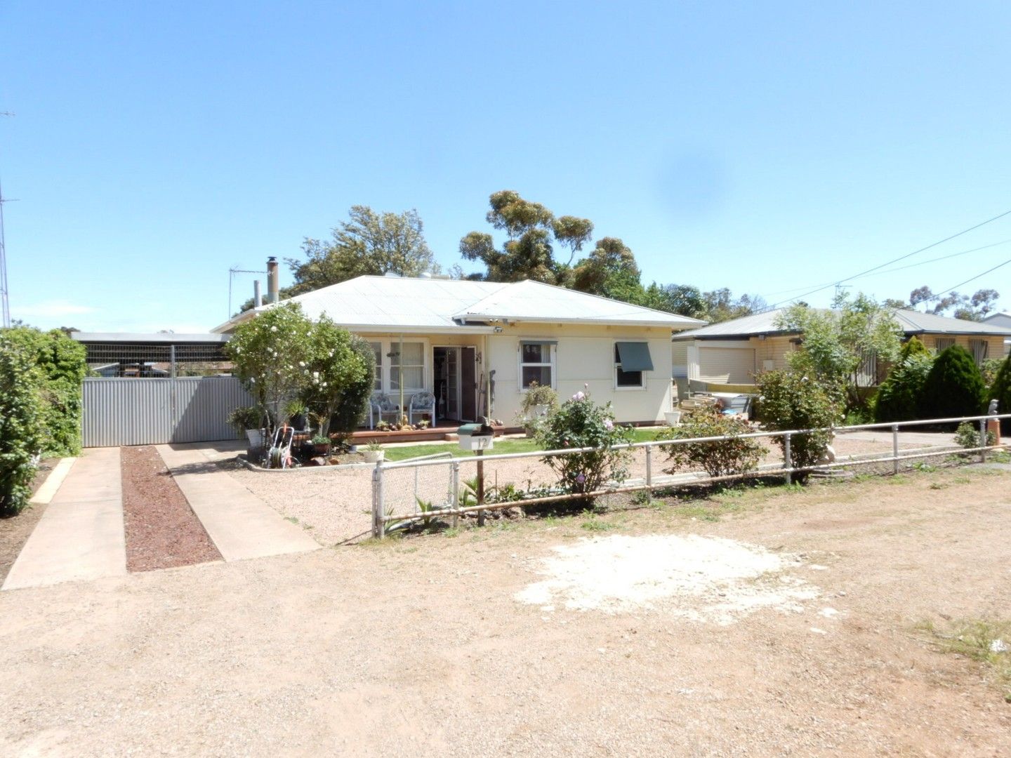 12 Lyons St, Crystal Brook SA 5523, Image 0