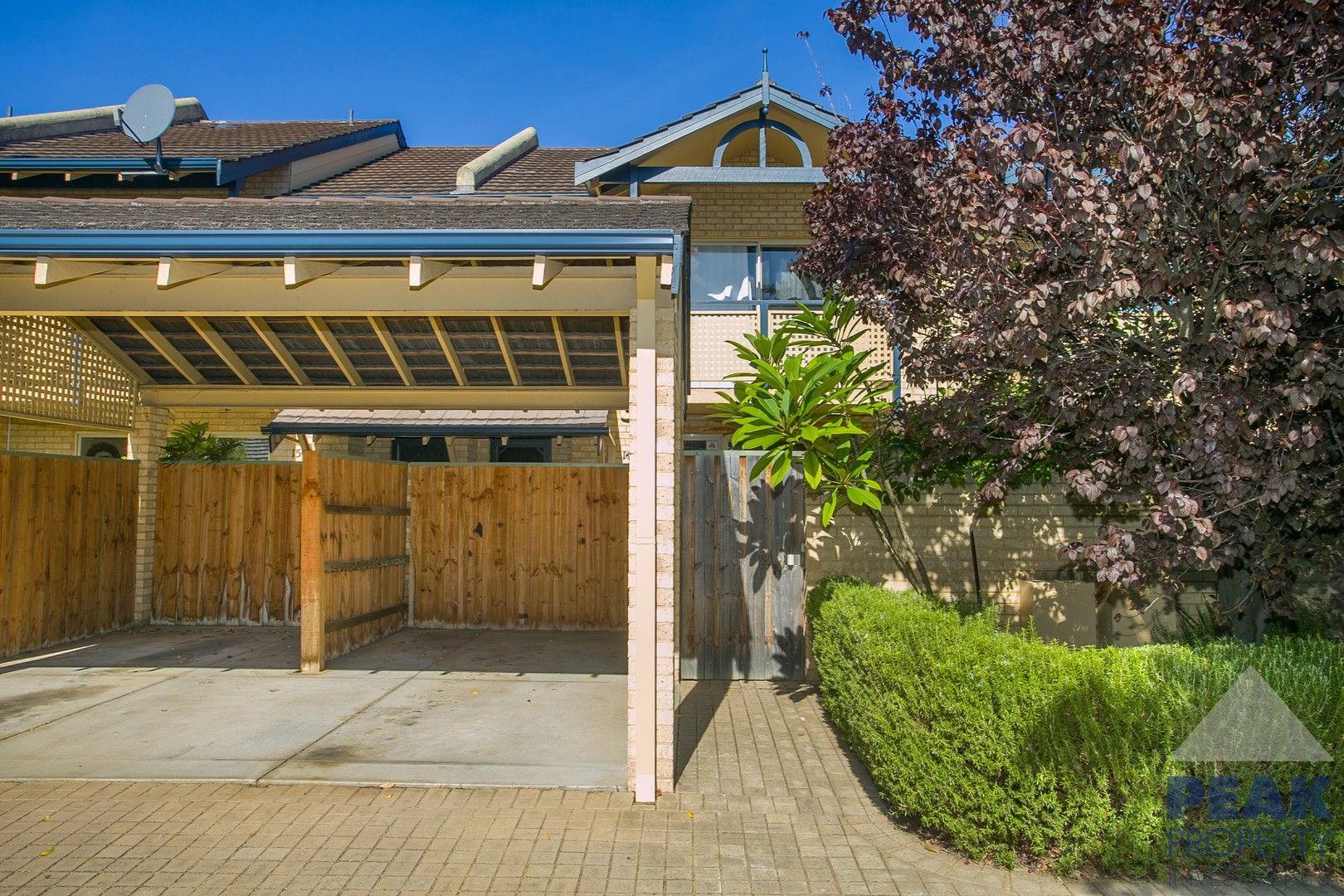 3 bedrooms Townhouse in 14/4 Johnson Road MAYLANDS WA, 6051