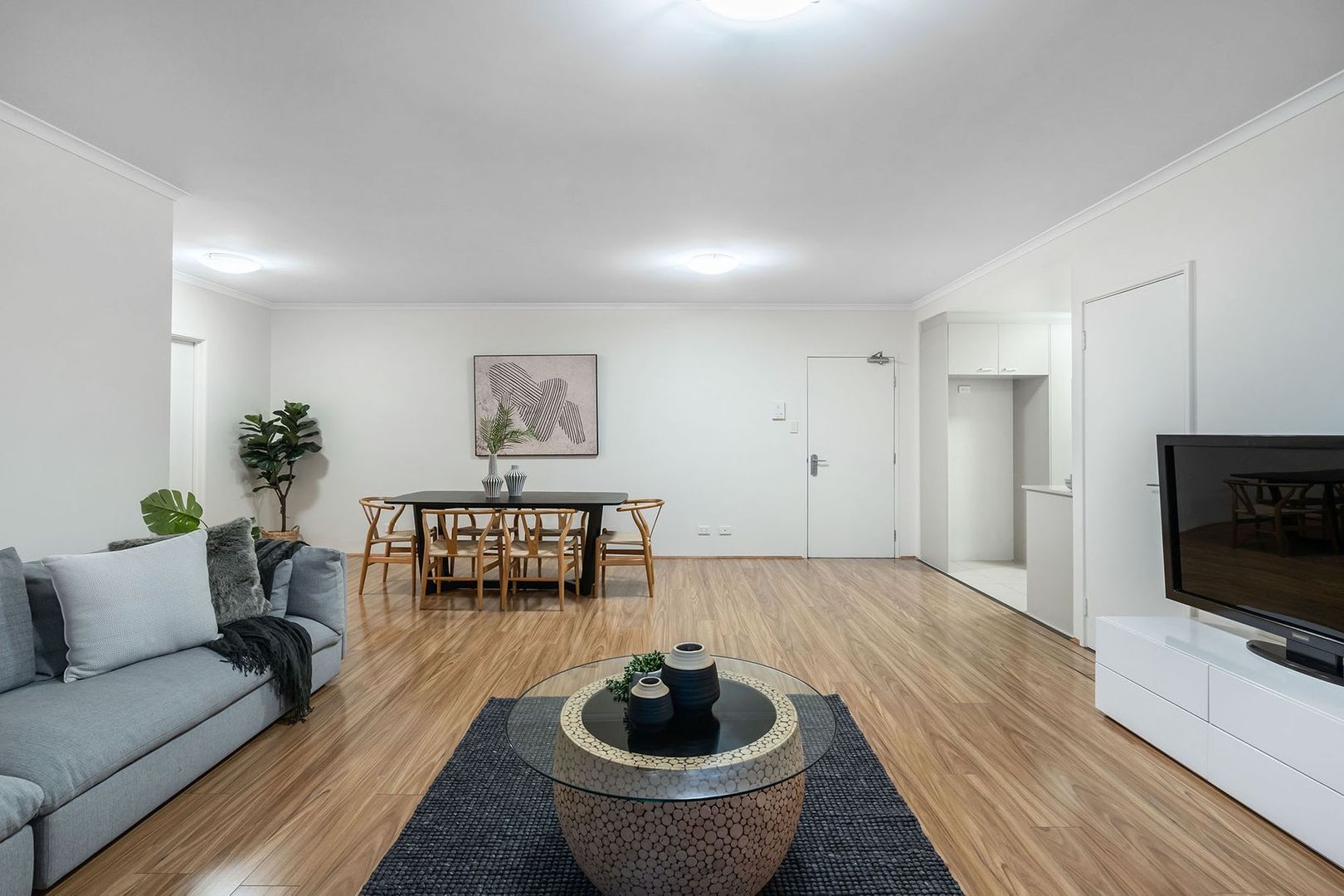 59/154 Newcastle Street, Perth WA 6000, Image 2