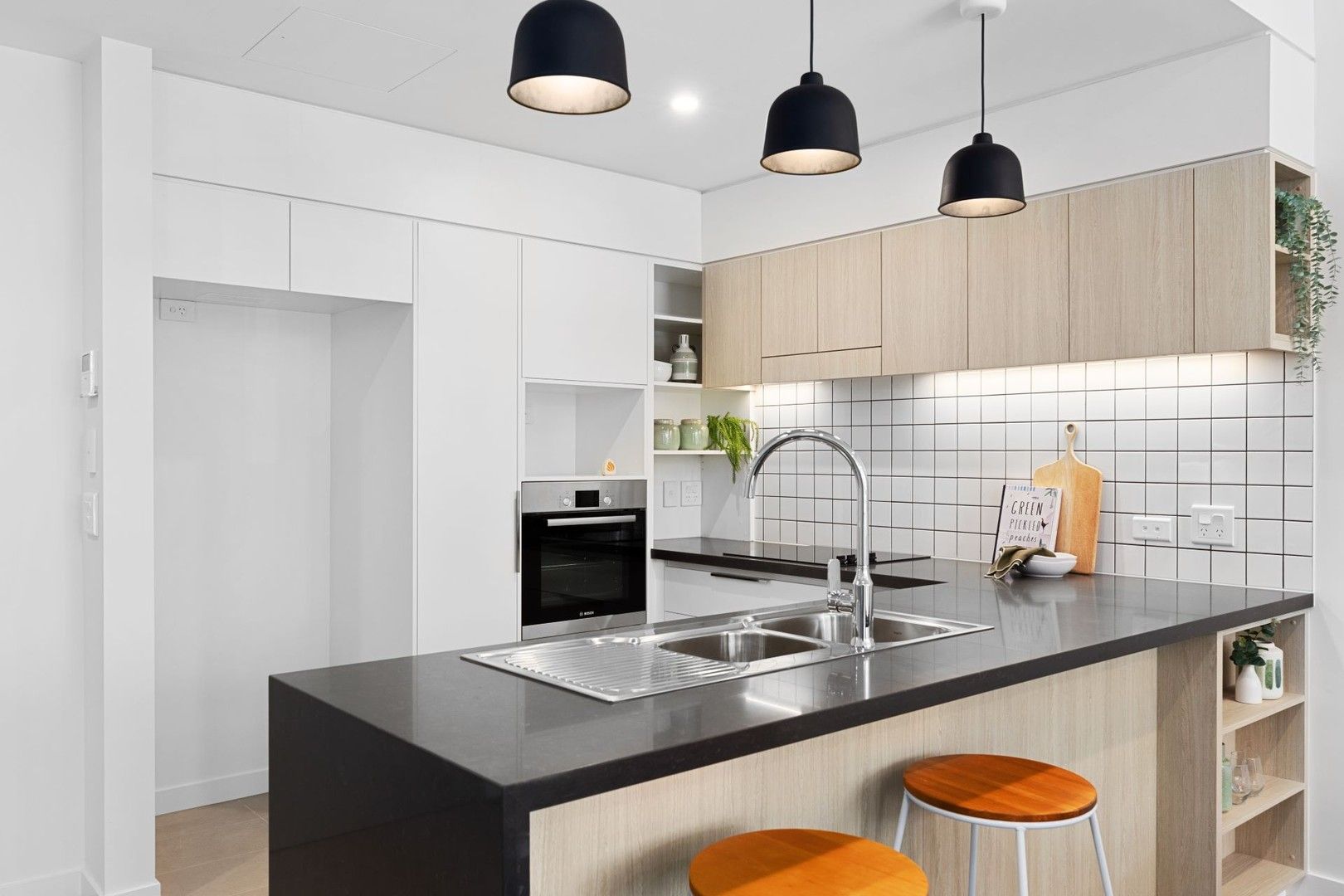 2 bedrooms Apartment / Unit / Flat in 2010/2 Symphony Way SPRINGFIELD QLD, 4300