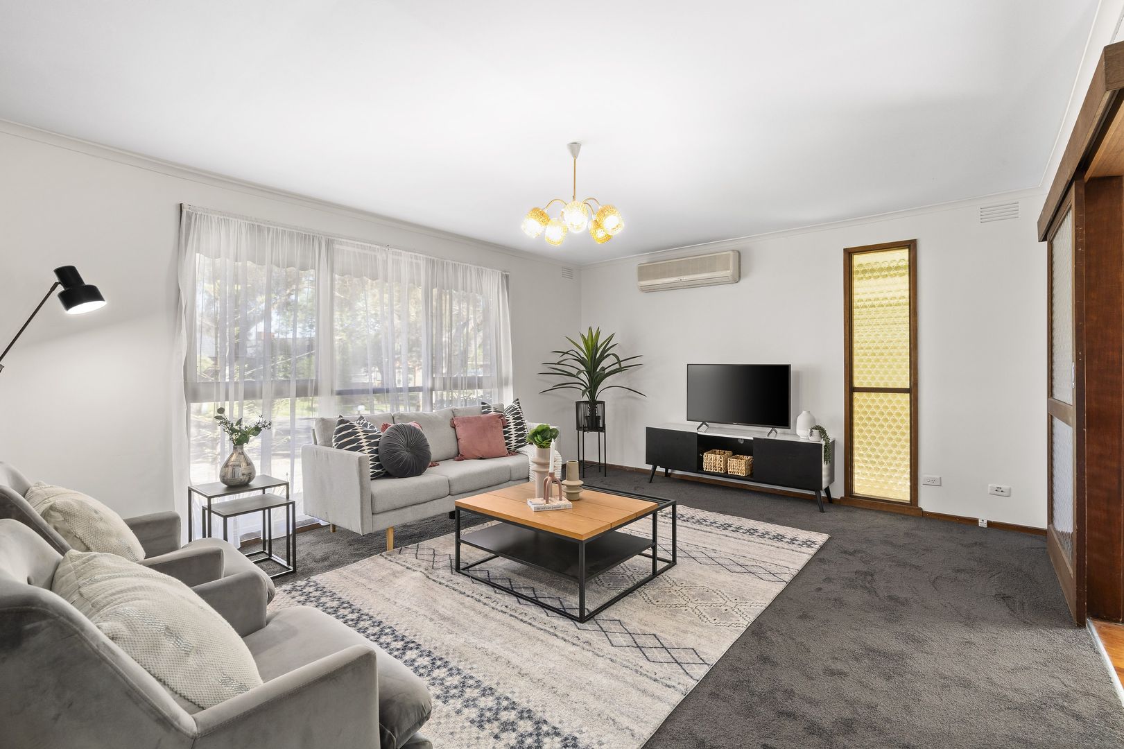 4 Apsley Court, Mill Park VIC 3082, Image 1