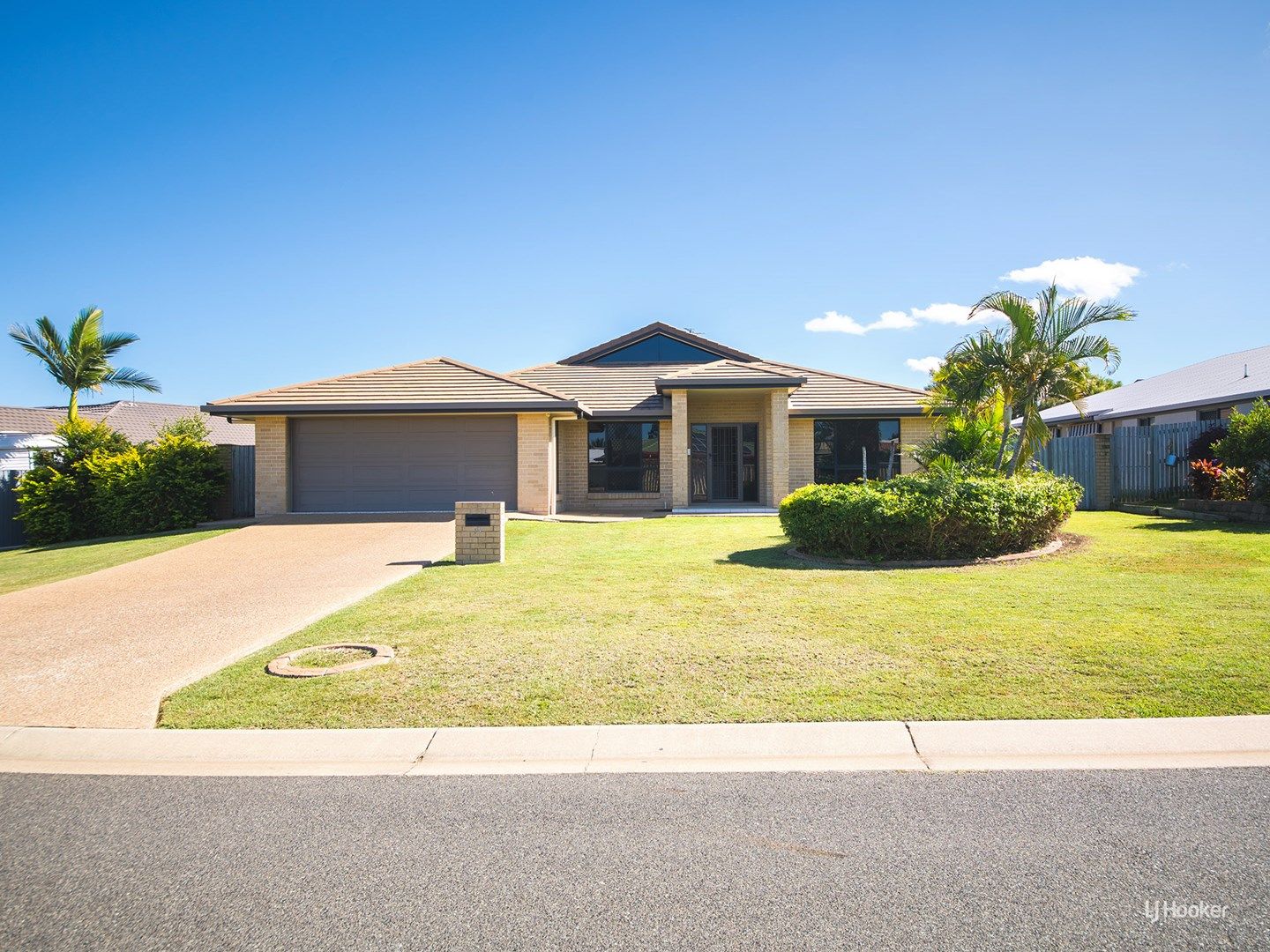 17 Primrose Avenue, Norman Gardens QLD 4701, Image 0