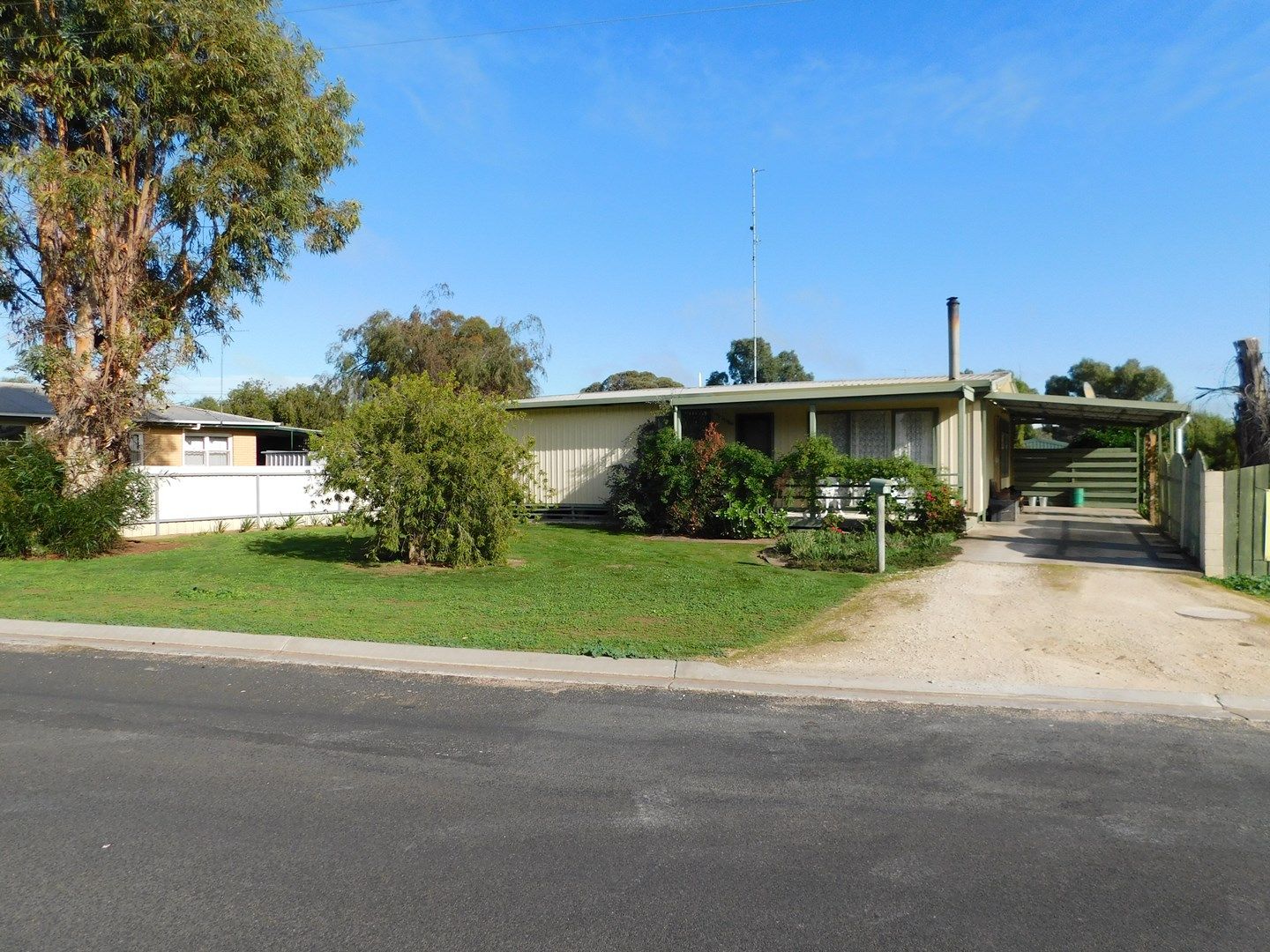 6 Western Drive, Bordertown SA 5268, Image 0