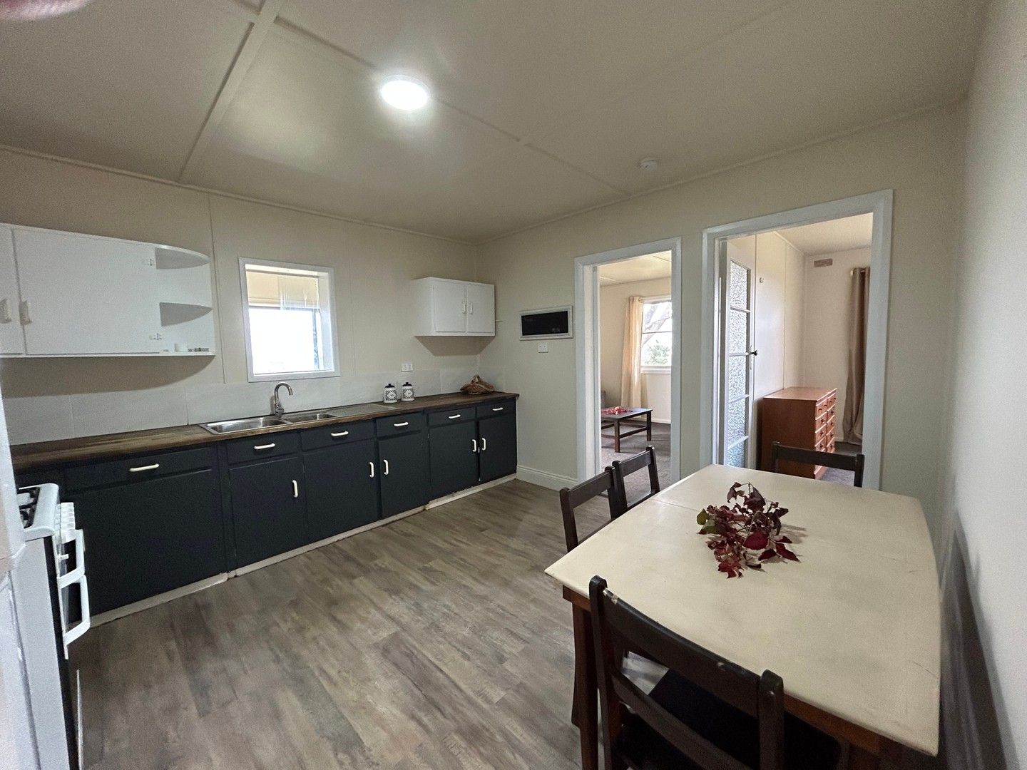 2/29 Elowera Road, Armidale NSW 2350 Apartment For Rent Domain