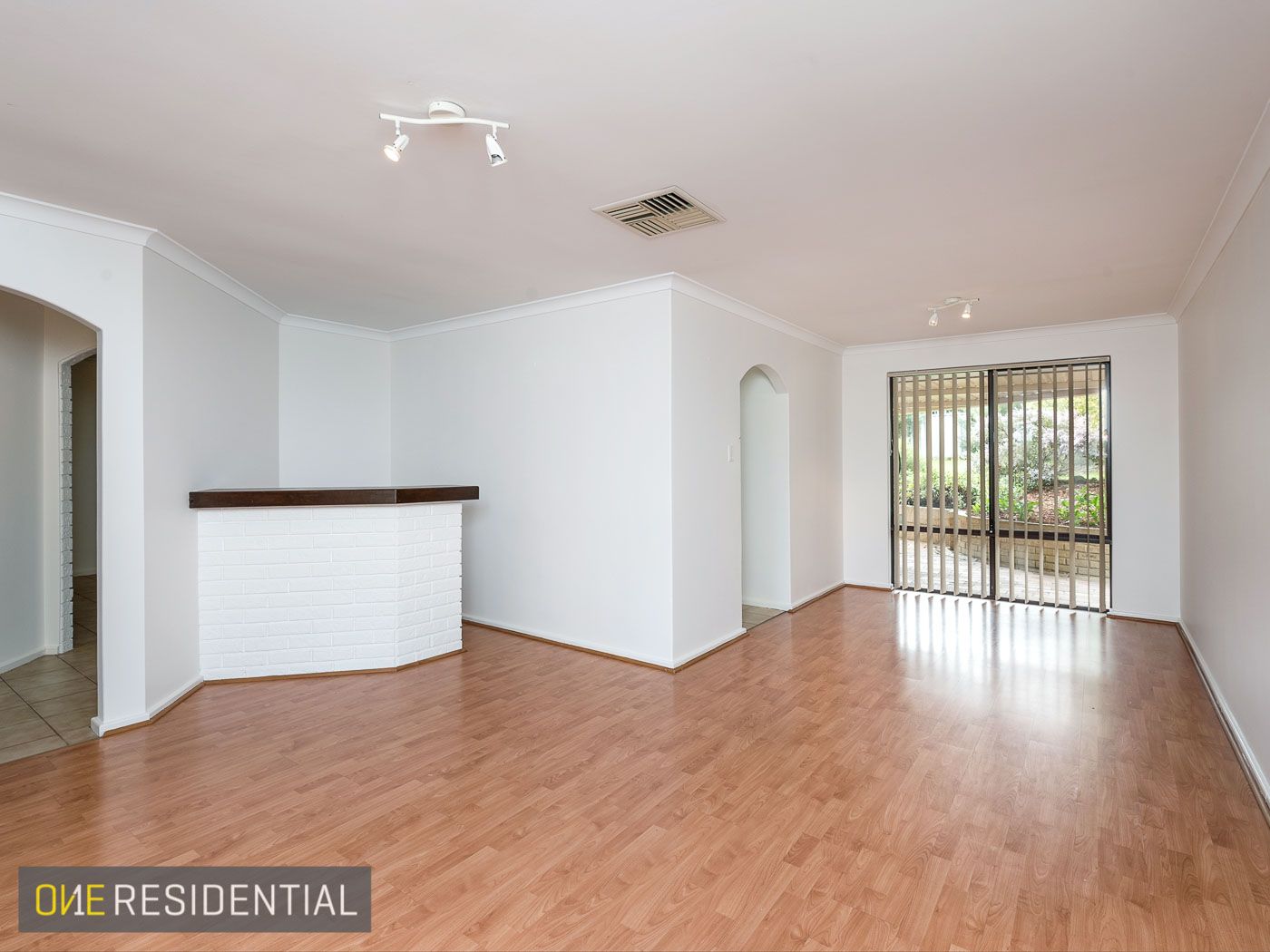 18 Osprey Drive, Yangebup WA 6164, Image 2