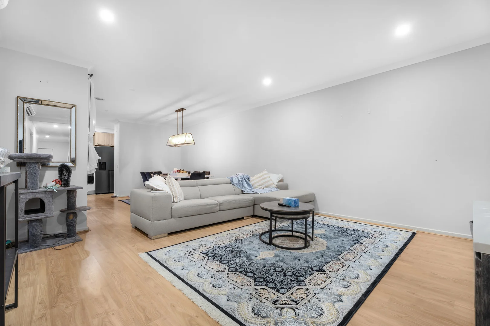 Additional image 4 of 206 Wheelers Park Drive, Cranbourne North VIC 3977