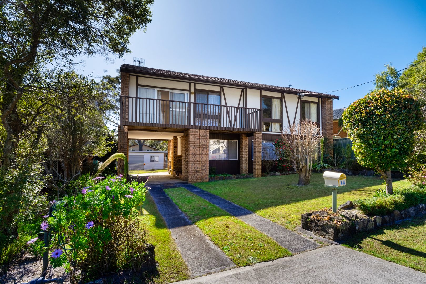 44 Keats Avenue, Bateau Bay NSW 2261, Image 1