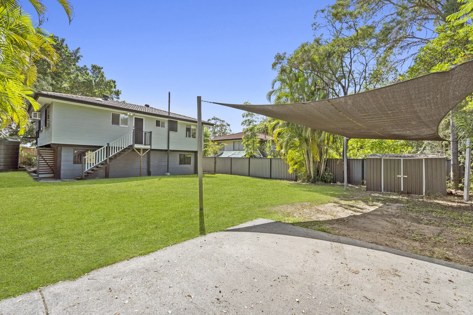 67 Paradise Road, Slacks Creek QLD 4127