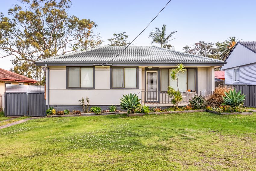 13 Morgan Avenue, Mount Warrigal NSW 2528, Image 0