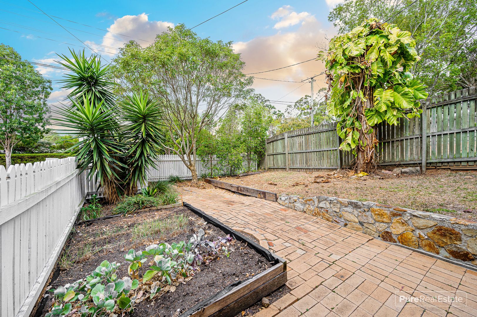 25 David Road, Holland Park QLD 4121, Image 1