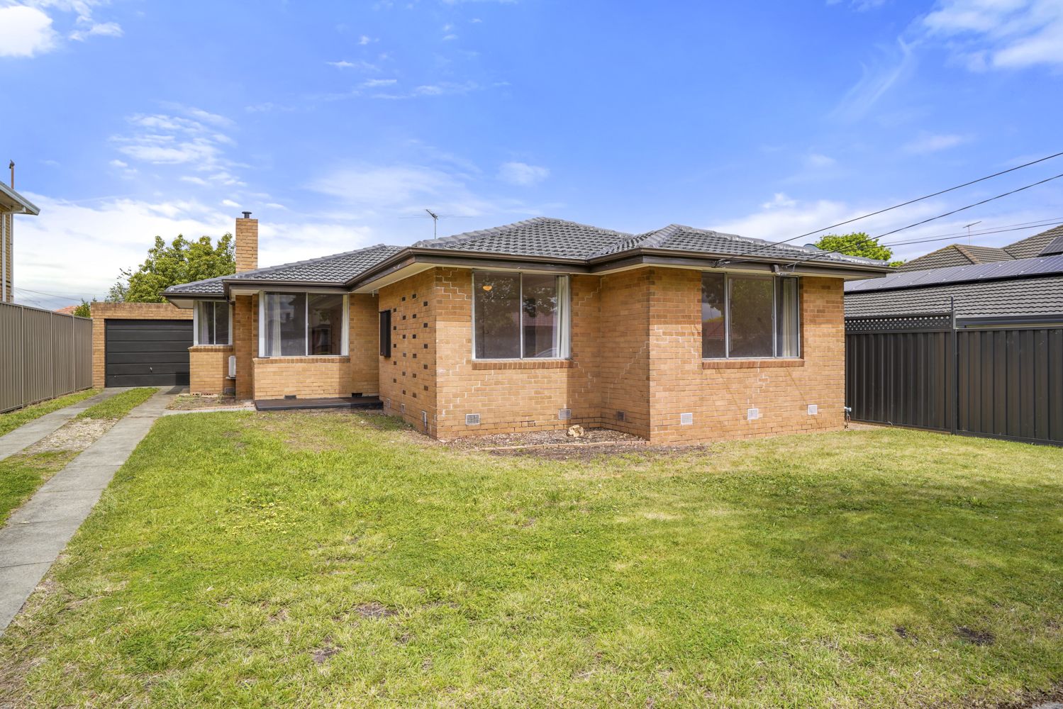4 bedrooms House in 6 Whitmorr Court NOBLE PARK VIC, 3174