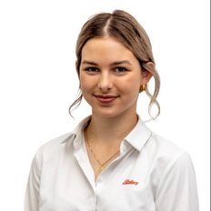 Elders Real Estate Rockhampton - Halle Roberts