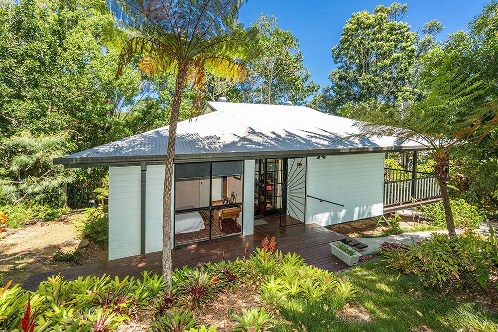 8 Murumba Close, Ocean Shores NSW 2483