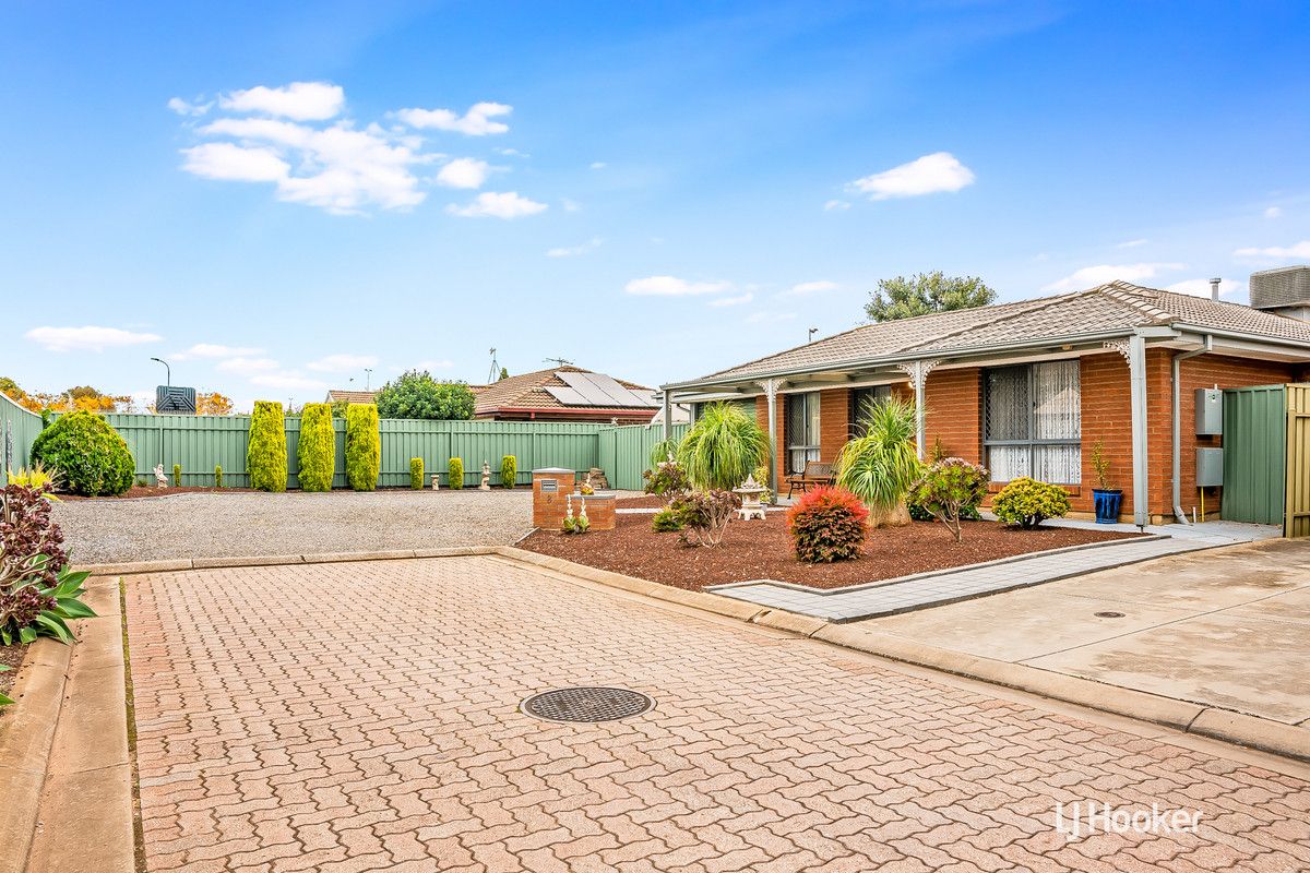 8 Millikan Court, Andrews Farm SA 5114, Image 2