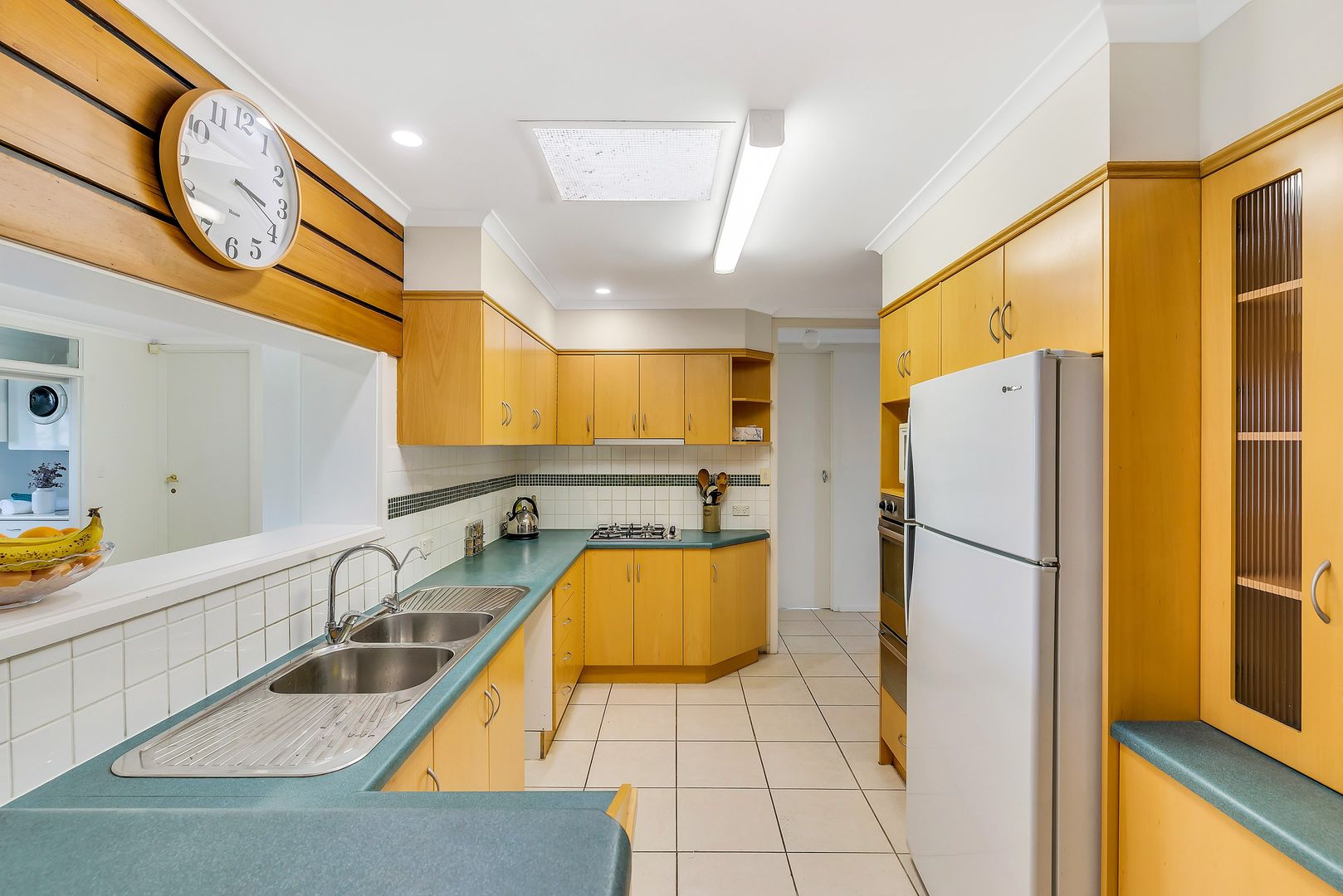 24 Charles Street, Valley View SA 5093, Image 2