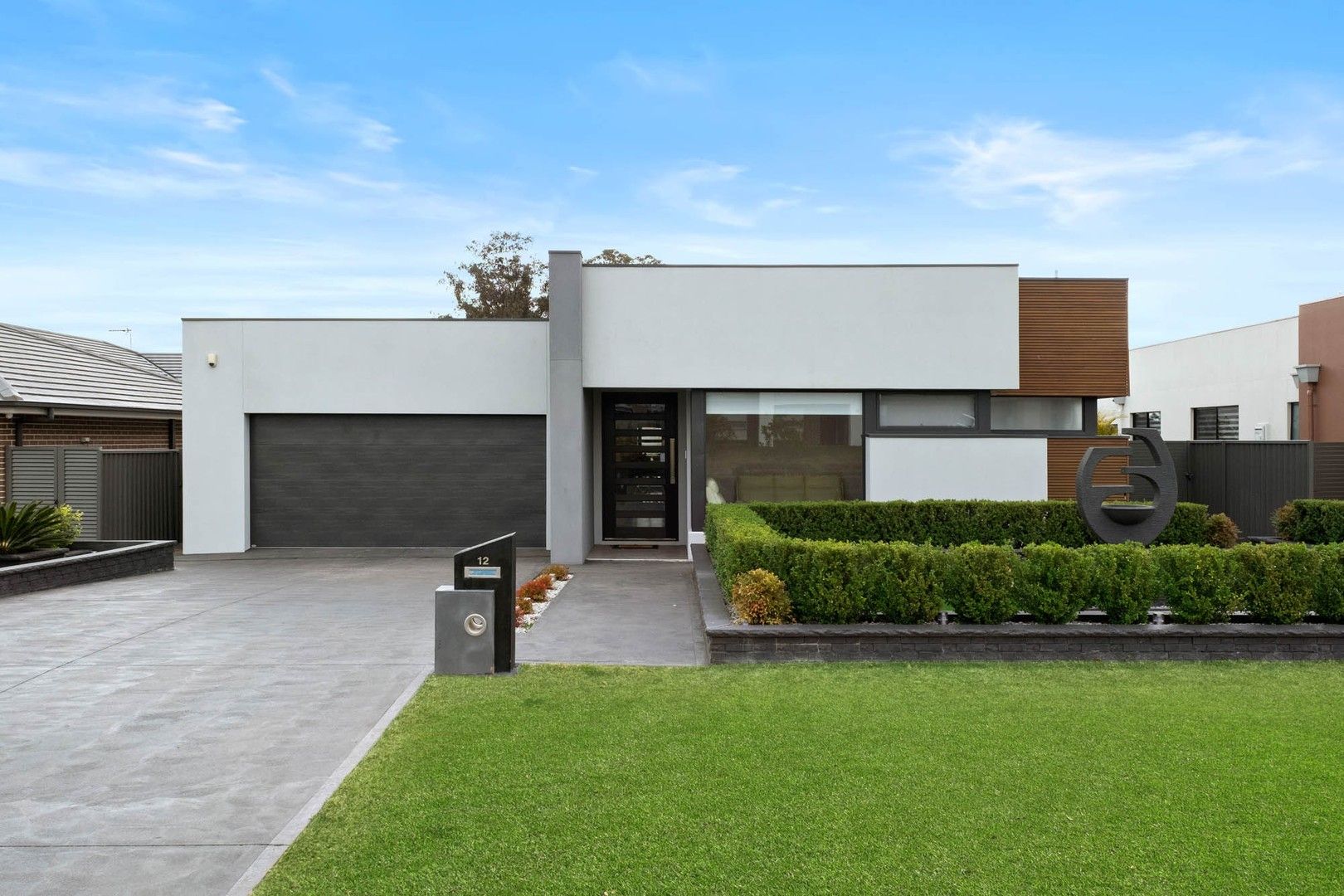 4 bedrooms House in 12 Governor Drive HARRINGTON PARK NSW, 2567