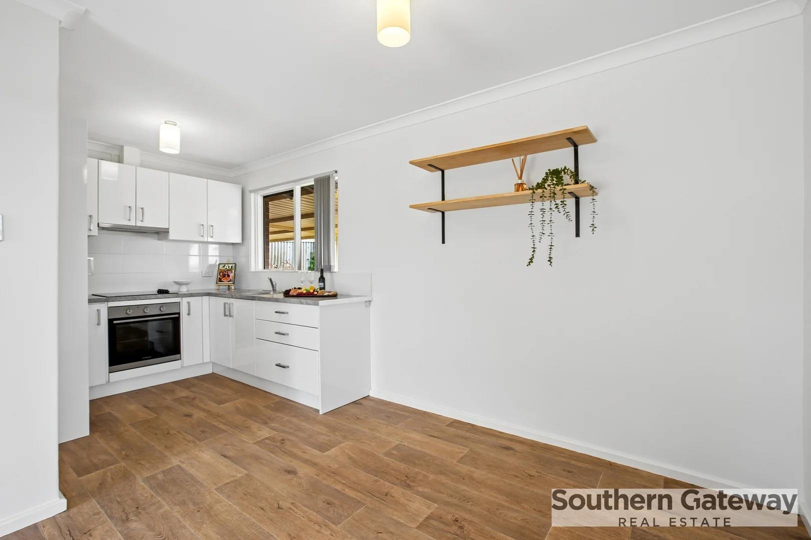 Additional image 10 of 65 Chisham Avenue, Parmelia WA 6167