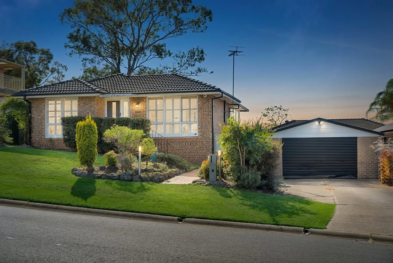 18 Fluorite Place, Eagle Vale NSW 2558