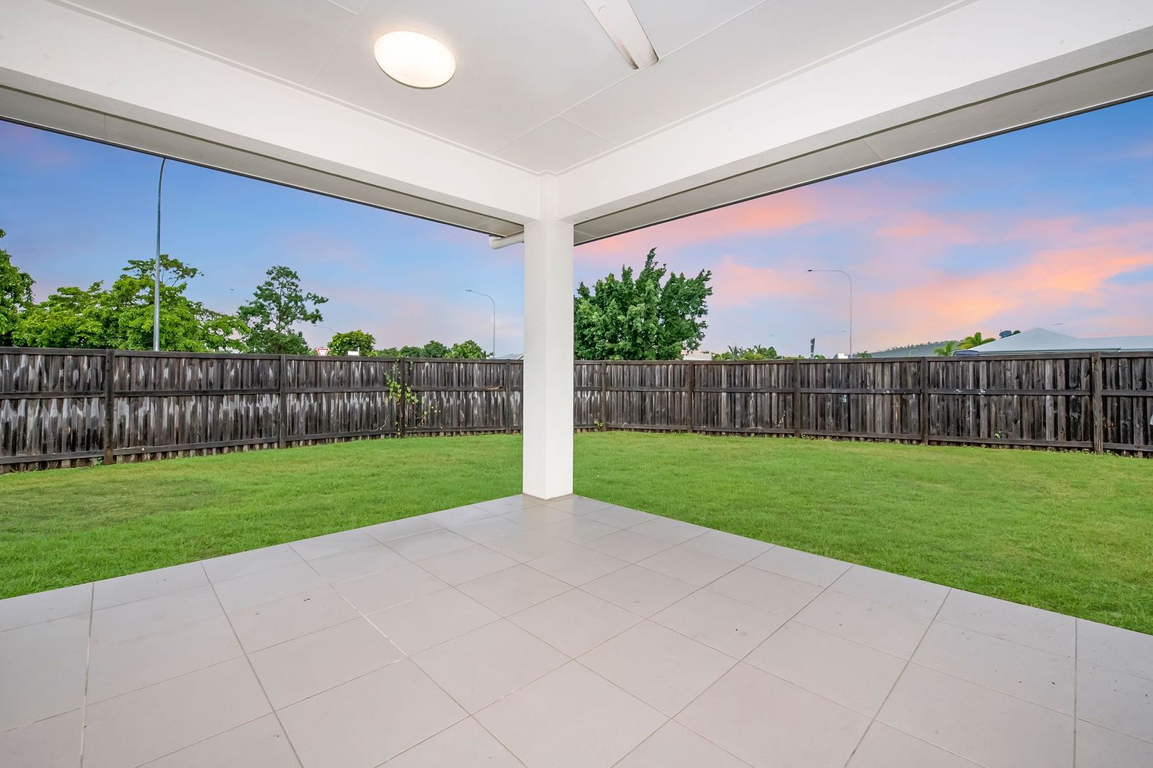 2 Tramore Circle, Burdell QLD 4818, Image 1