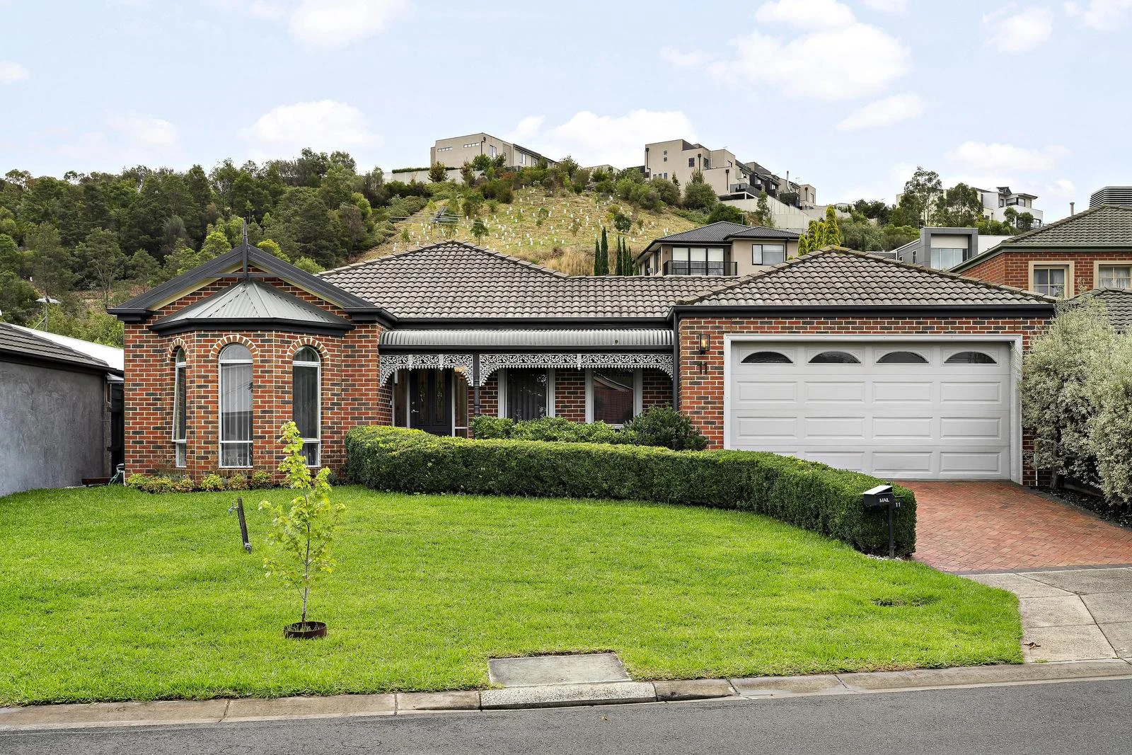 11 Wonga Place, Gowanbrae VIC 3043