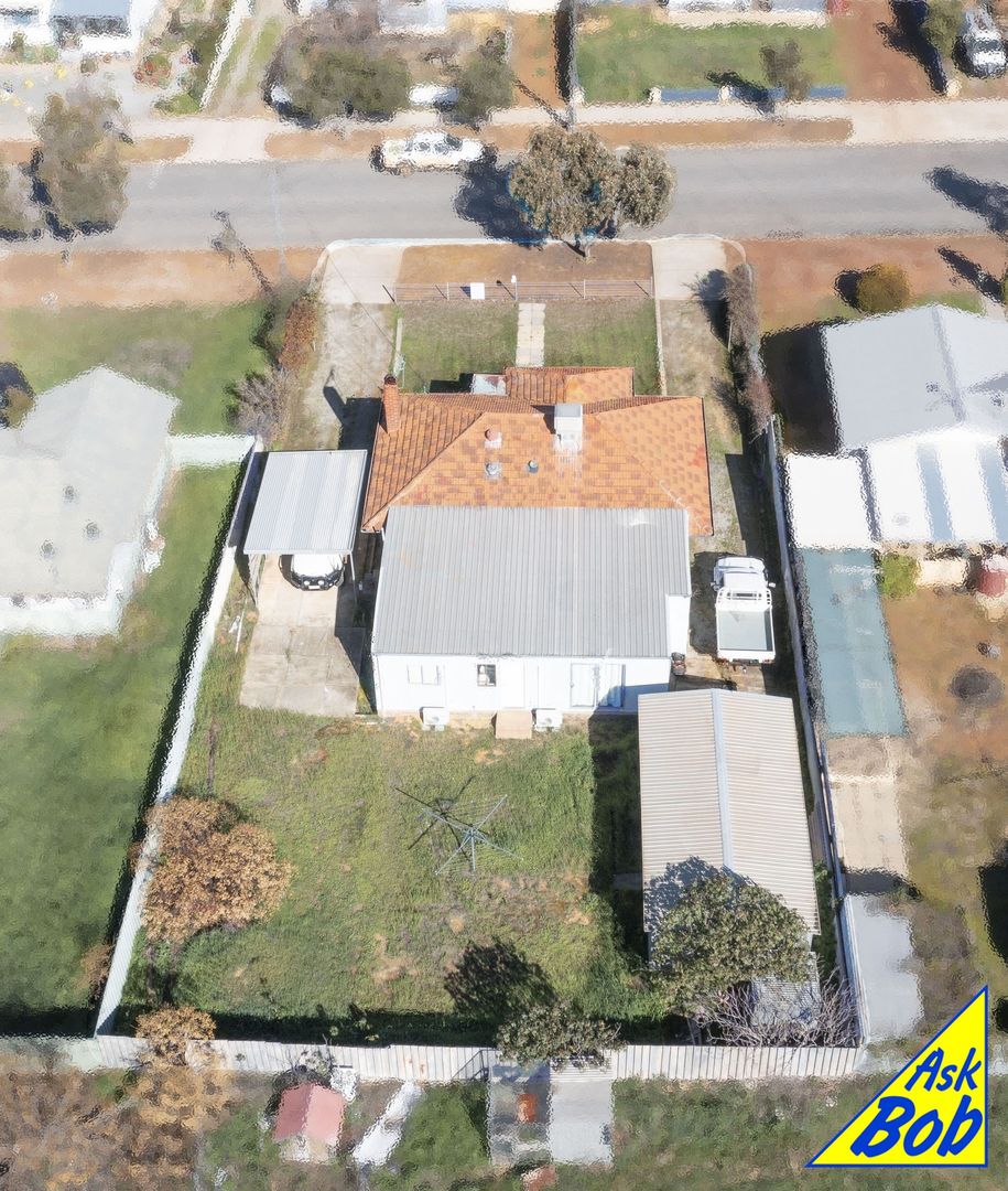 7 Nugent St, Wongan Hills WA 6603, Image 2